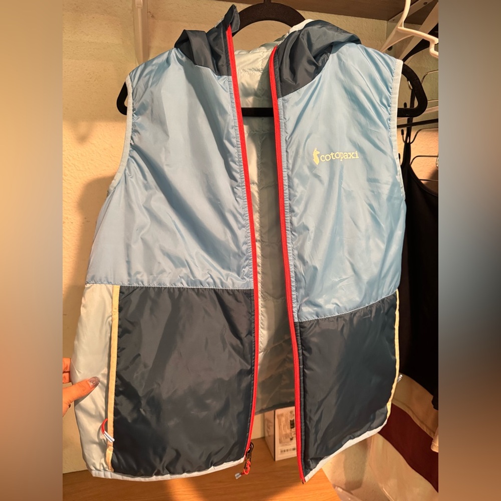 Cotopaxi Light Blue Quilted Vest with Red Trim